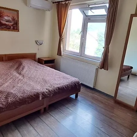 квартири уют Guest house
